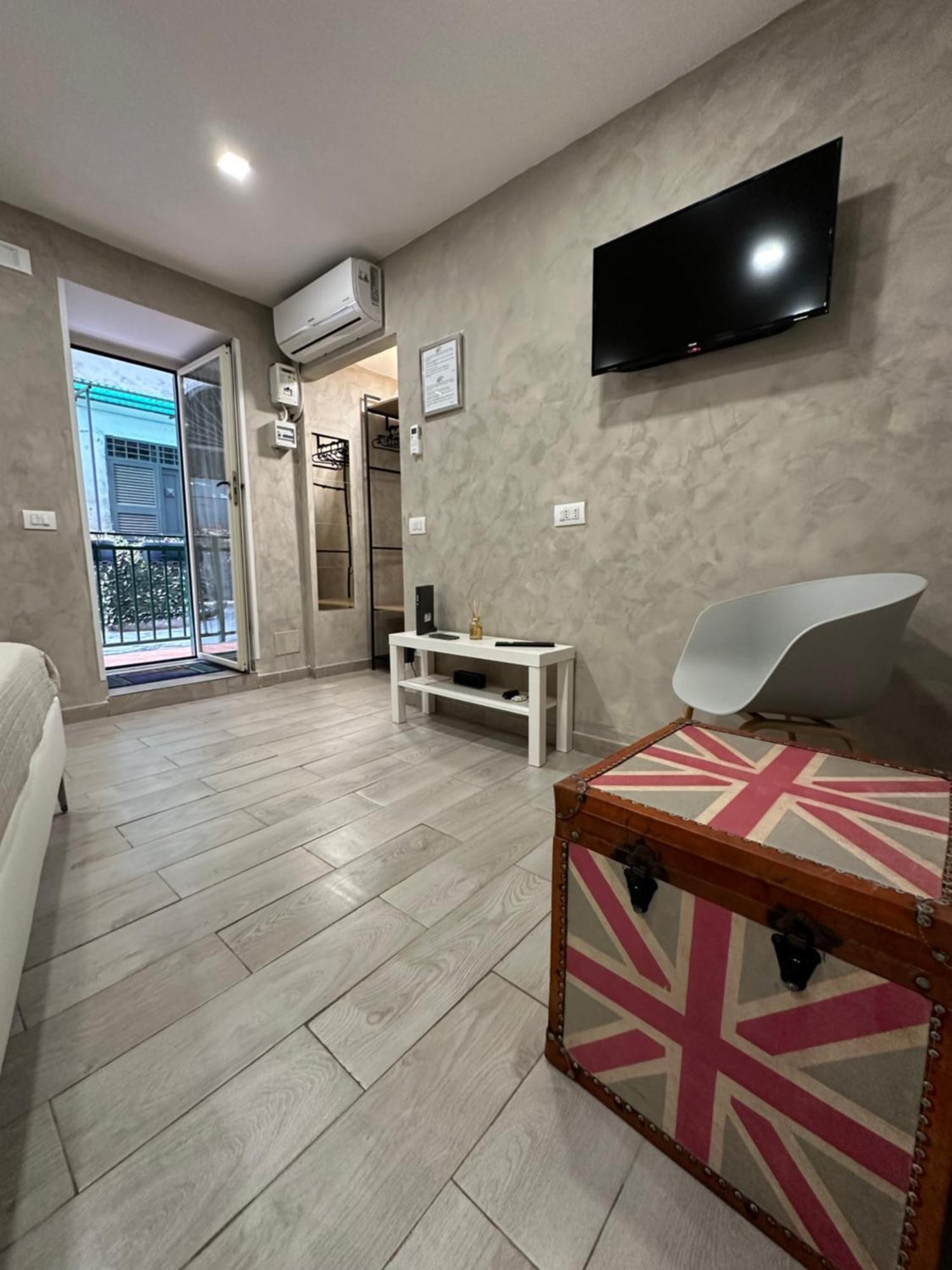 Carlotta'S Home 18 Naples Exterior photo